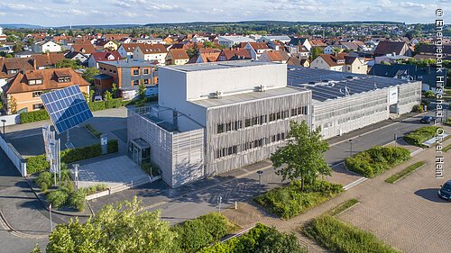 Drohnenaufnahme vom Energiepark in Hirschaid