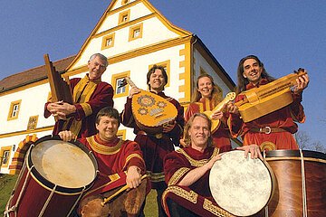 Musikalische Reise ins Mittelalter im Schloss Wernsdorf